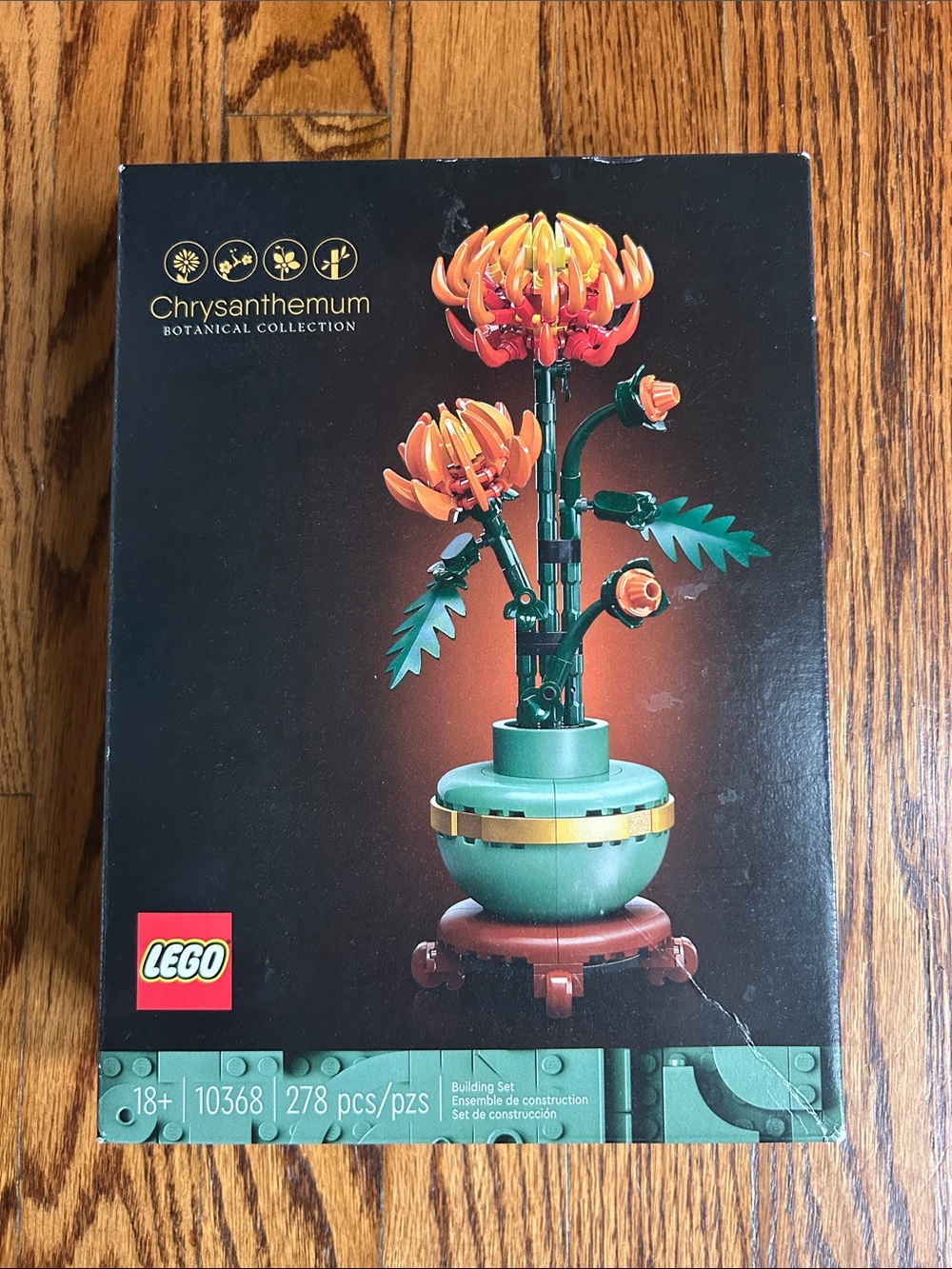 Lego Chrysanthemum Botanical Collection - Orange and Green Floral Model